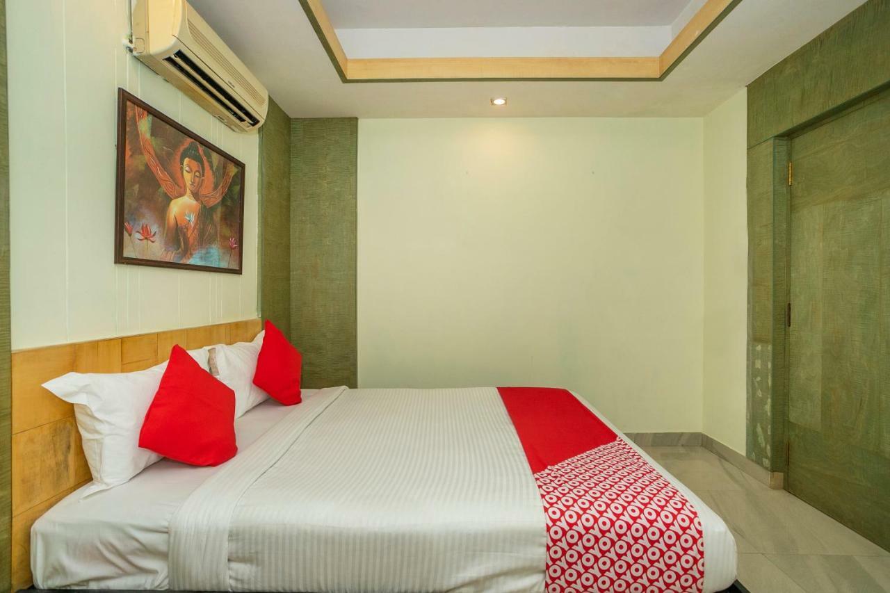 Capital O 3246 The Bouvice Hotel Bangalore Exterior foto