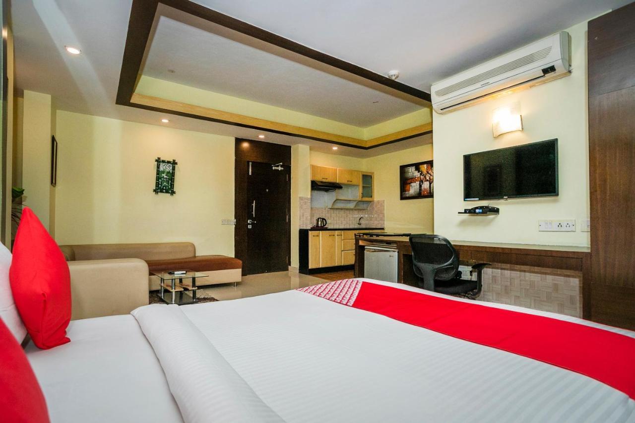 Capital O 3246 The Bouvice Hotel Bangalore Exterior foto
